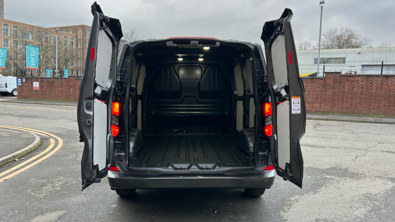 Ford Transit Custom 320 L1 Diesel Fwd 2.0 EcoBlue 136ps H1 Van Limited